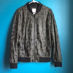Zara man camo bomber